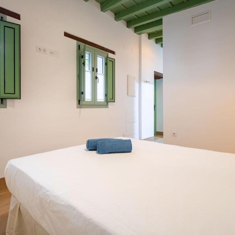 Charming apartment at La Alameda Seville City Center by OCityzen - One-Bedroom Apartment - 17