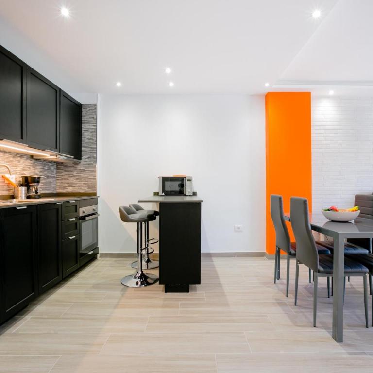 CONYPRA Modern and Renovated with Terrace WIFI - Apartamento - 20