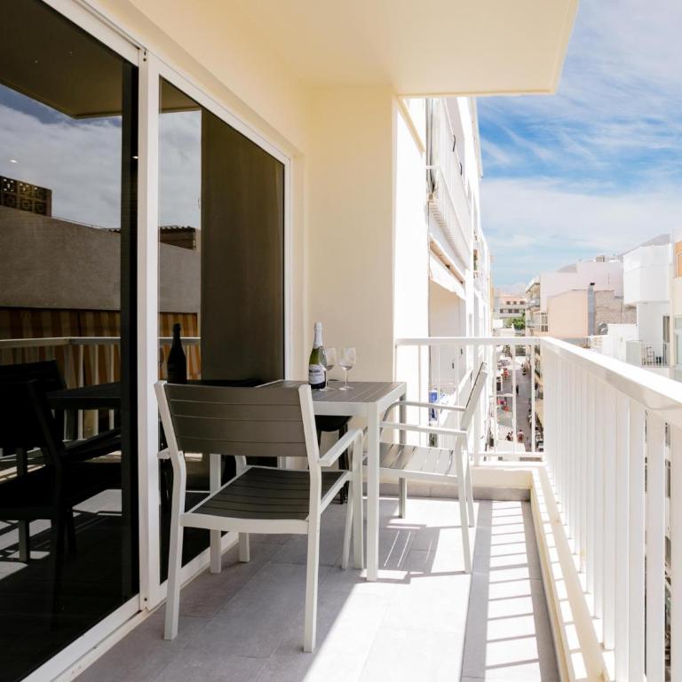 CONYPRA Modern and Renovated with Terrace WIFI - Apartamento - 19
