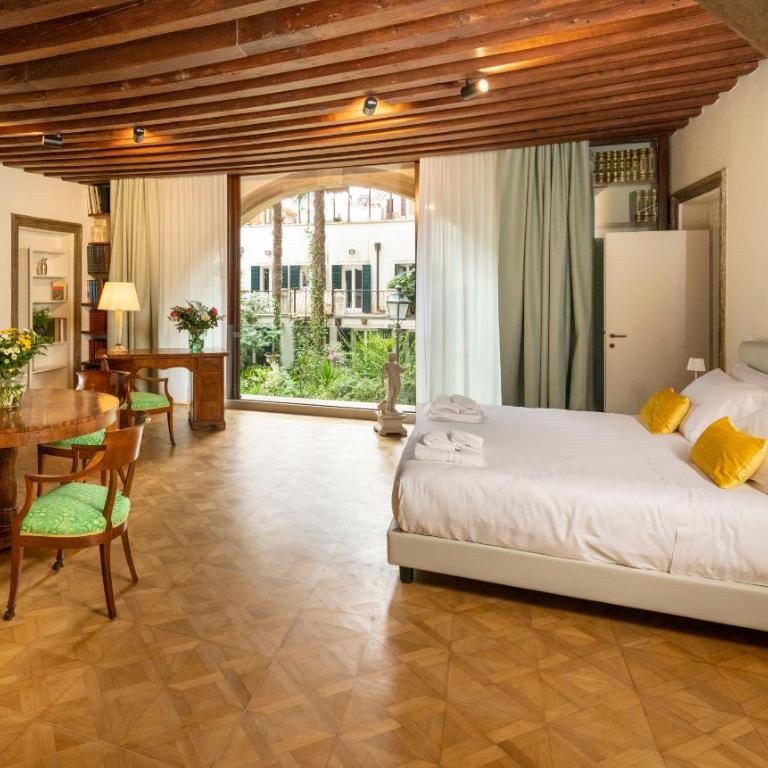 Mocenigo Grand Canal Luxury Suites - Apartment with Garden View - 29