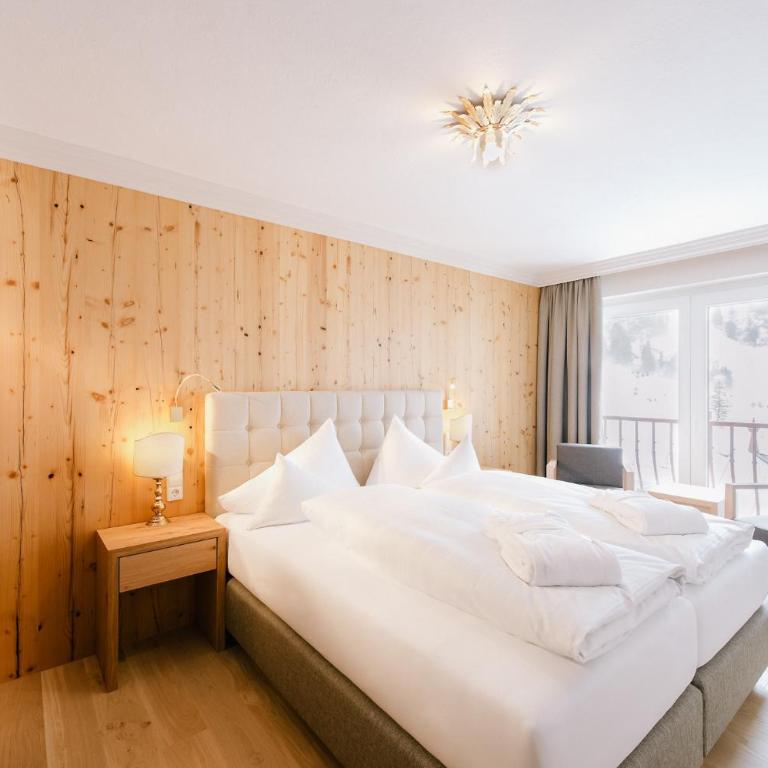Hotel Steiner Superior - Superior Doppelzimmer mit Bergblick - 3