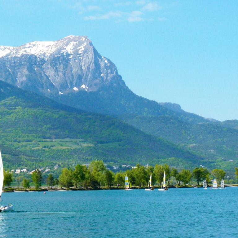 EMBRUN Superbe appartement classé 3 étoiles tout équipé avec vue sur montagnes - Appartement 1 Chambre - 12
