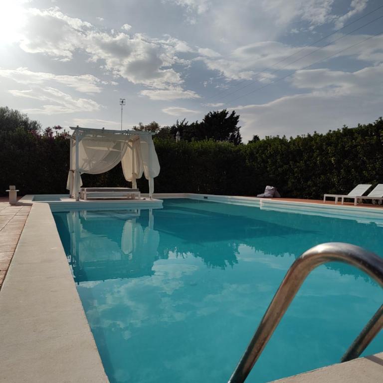Villa con piscina mozzafiato, giardino e barbecue - Villa - 25