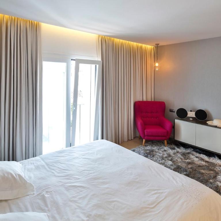 306 -Luxury Selection- Puerto Banus Marbella Front Line Penthouse - Two-Bedroom Apartment - 18
