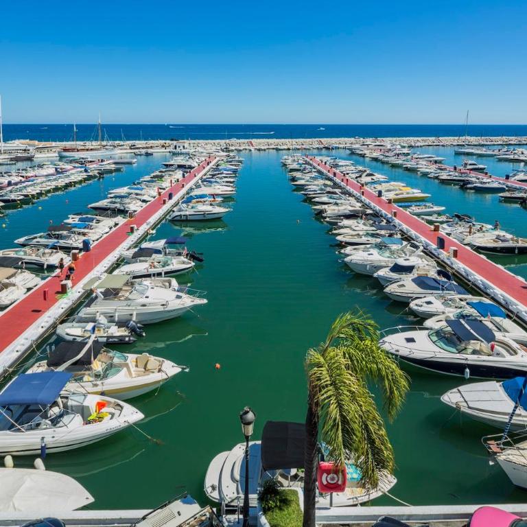 306 -Luxury Selection- Puerto Banus Marbella Front Line Penthouse - Two-Bedroom Apartment - 39