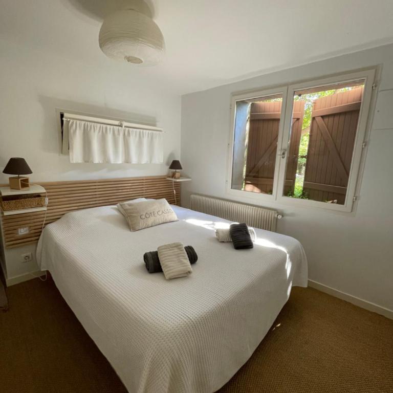 Large private garden, quiet 2-bedroom apartment, air conditioning, wifi, parking - Appartement - 45