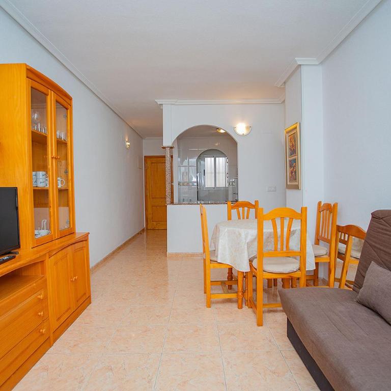 096 Pleasant Place Luis - Alicante Holiday - Apartment with Balcony - 13