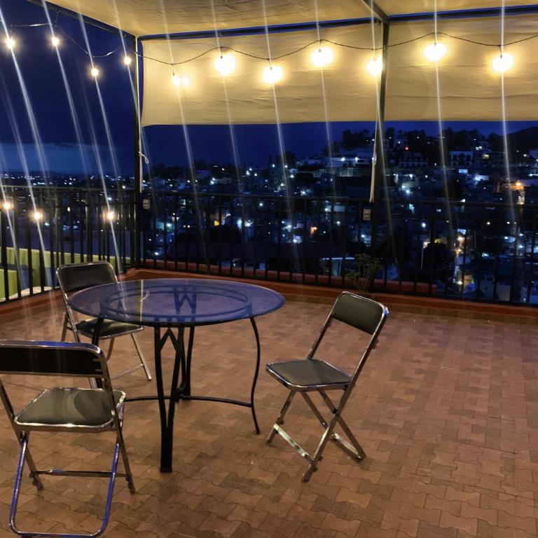 Loft Meraki with parking 7min to downtown - Two-Bedroom Apartment - 51