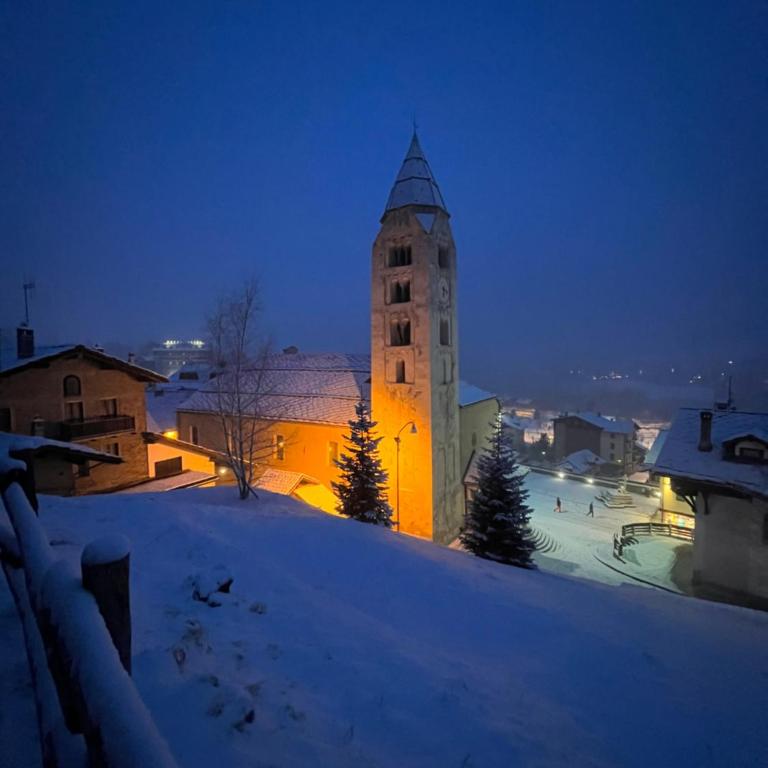 Chalet Blanc "La Mansarda" - Apartment mit 2 Schlafzimmern - 30