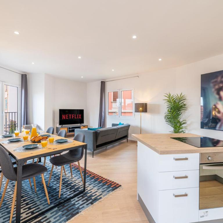 SUPERBE PENTHOUSE PROCHE MONACO GRANDE TERRASSE - Apartamento de 3 dormitorios - 2