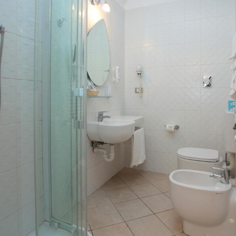 Hotel Centrale - Monolocale (4 Adulti) - Dependance - 3