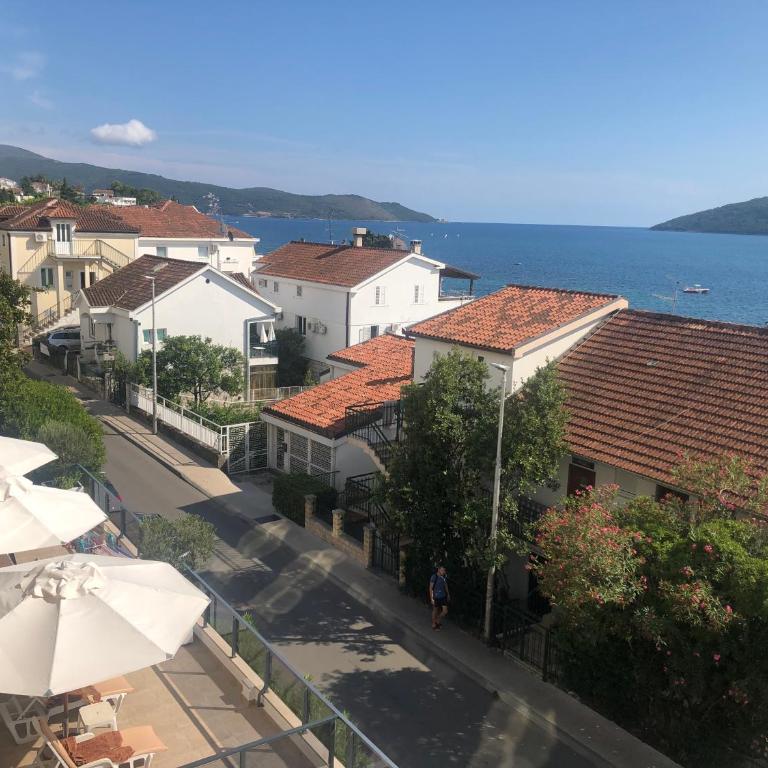 Apartments Bane - Deluxe Apartment - 13