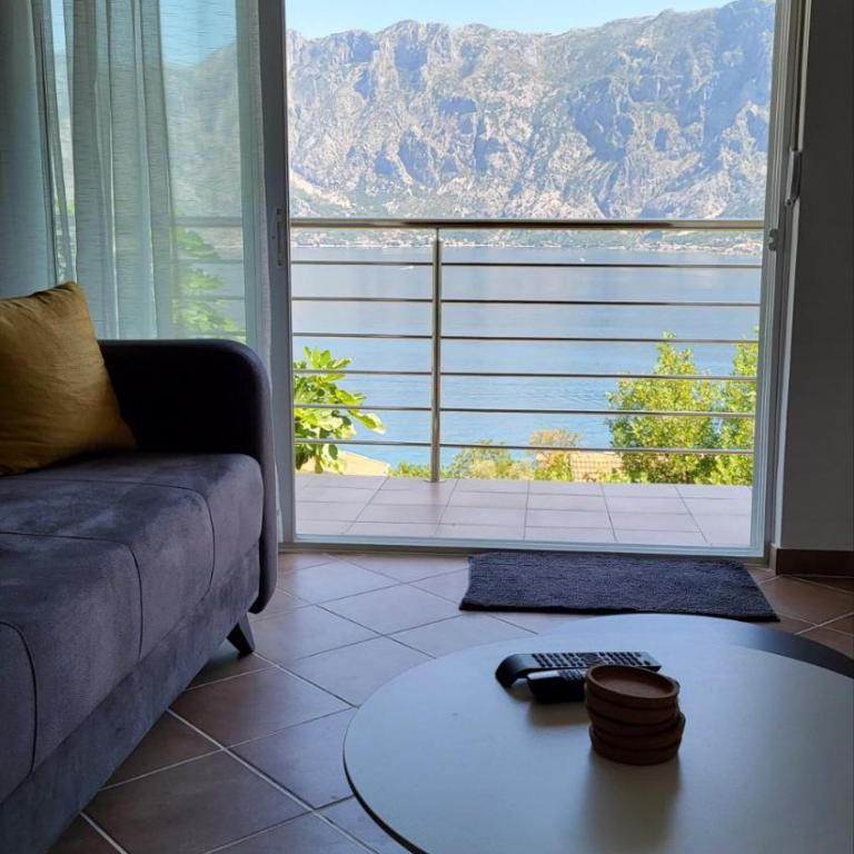 Ancora Prcanj - Apartment with Sea View - 1
