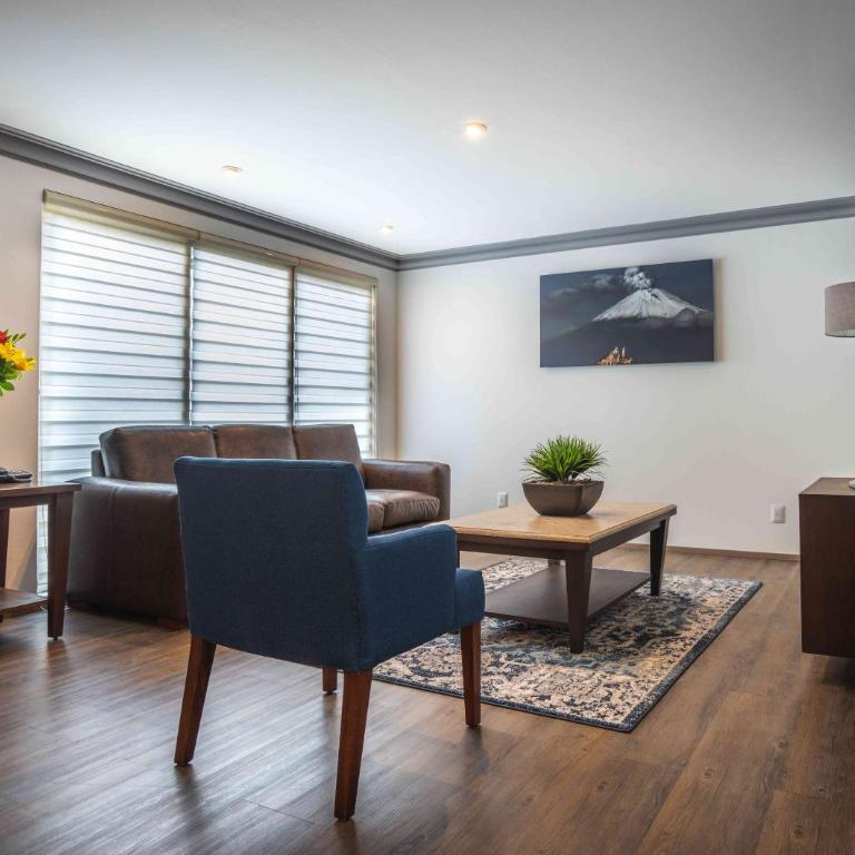 Suites Obelisk - Suite con cama extragrande - 7