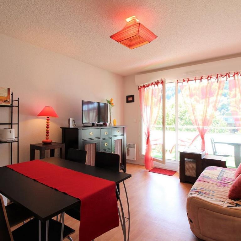 T3 avec terrasse, 2 parkings, au Mont-Dore - FR-1-608-235 - Appartement - 1