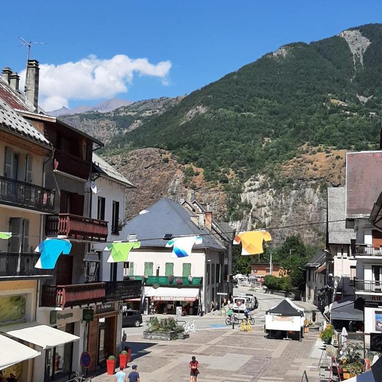 Appartement Grenat Bourg d'Oisans - Appartement 2 Chambres - 22