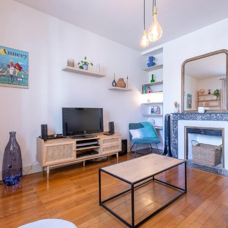 Apt 2-4 pers, charme de l'ancien, calme, vélos, Annecy centre - Apartment mit 1 Schlafzimmer - 6