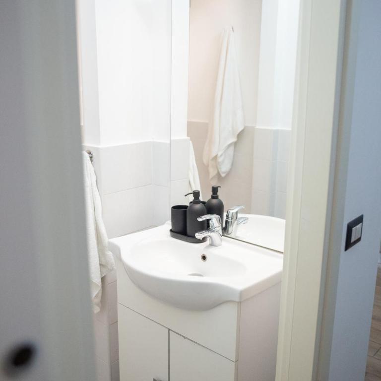 SWEET HOUSE NAVIGLI - Appartamento con 1 Camera da Letto - 15