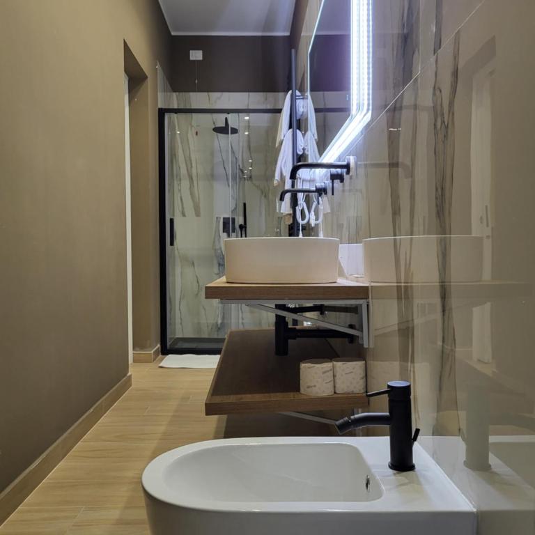 B&B La Cité Luxury Rooms - Camera Tripla Luxury - 5