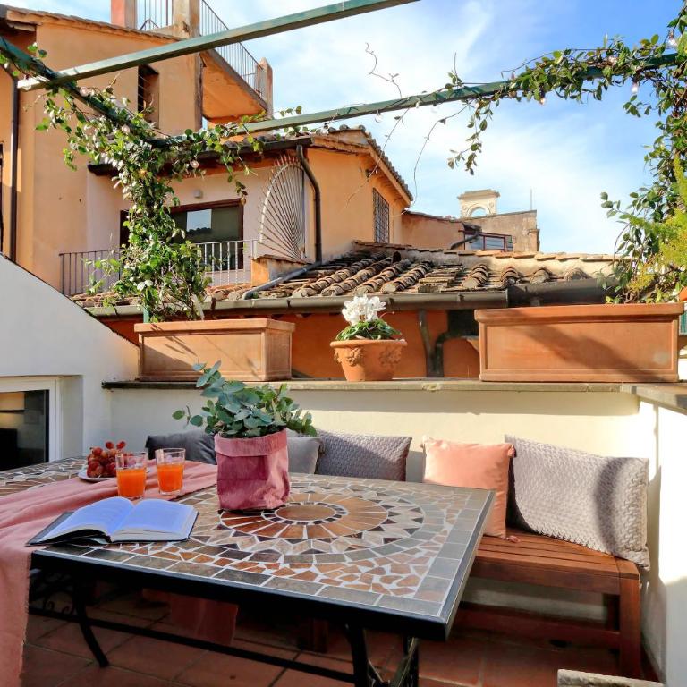 Campo de Fiori - Appartamento con 2 Camere da Letto - 48