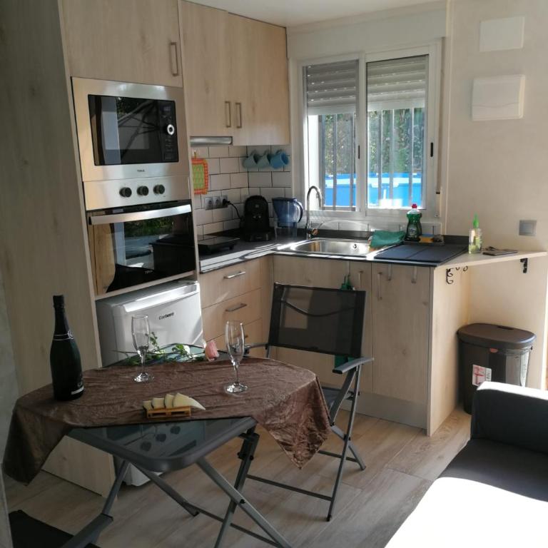 Escapada de ciudad al aire libre con jardín privado, tranquilo y romántico - Apartamento de 1 dormitorio - 1