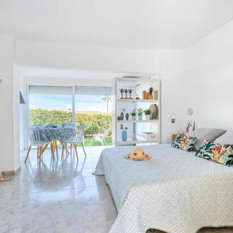 GORGEOUS 31 LA GAVIOTA, ALCANTARA, WiFi, POOL - Estudio con cama extragrande - 2