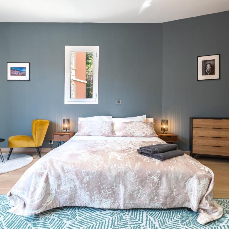SPACIEUX STUDIO HAUT PLAFOND PROCHE MONACO - One-Bedroom Apartment - 5