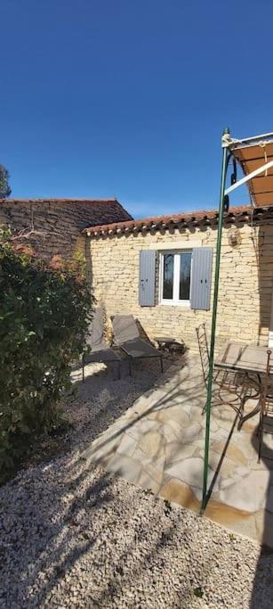 Bastidon Plein Sud à Gordes - Maison 2 Chambres - 13
