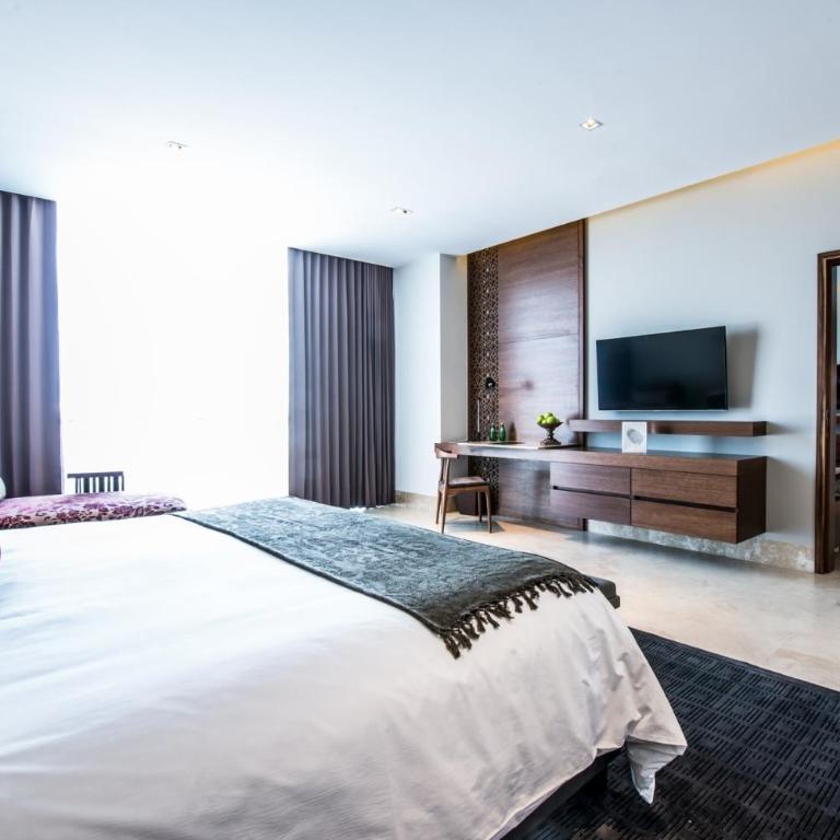 Square Small Luxury Hotel - Nuevo Consulado - Suite Superior - 1