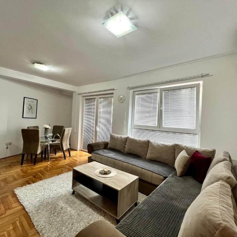 Apartman SM Kragujevac - Two-Bedroom Apartment - 13