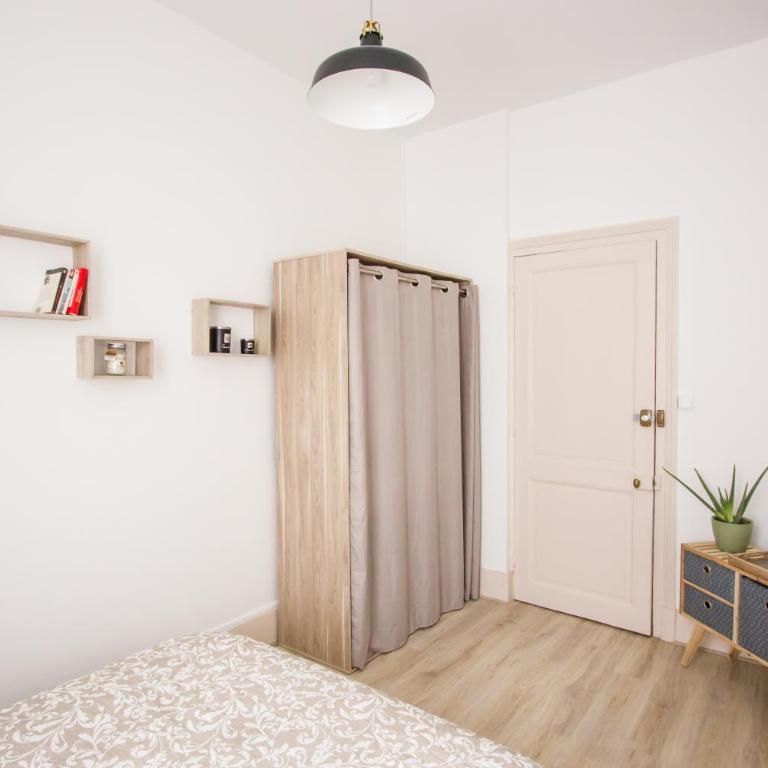 Le 62 - Spacieux T2 - Garage gratuit, Jardin, Tram - Apartment with Garden View - 16