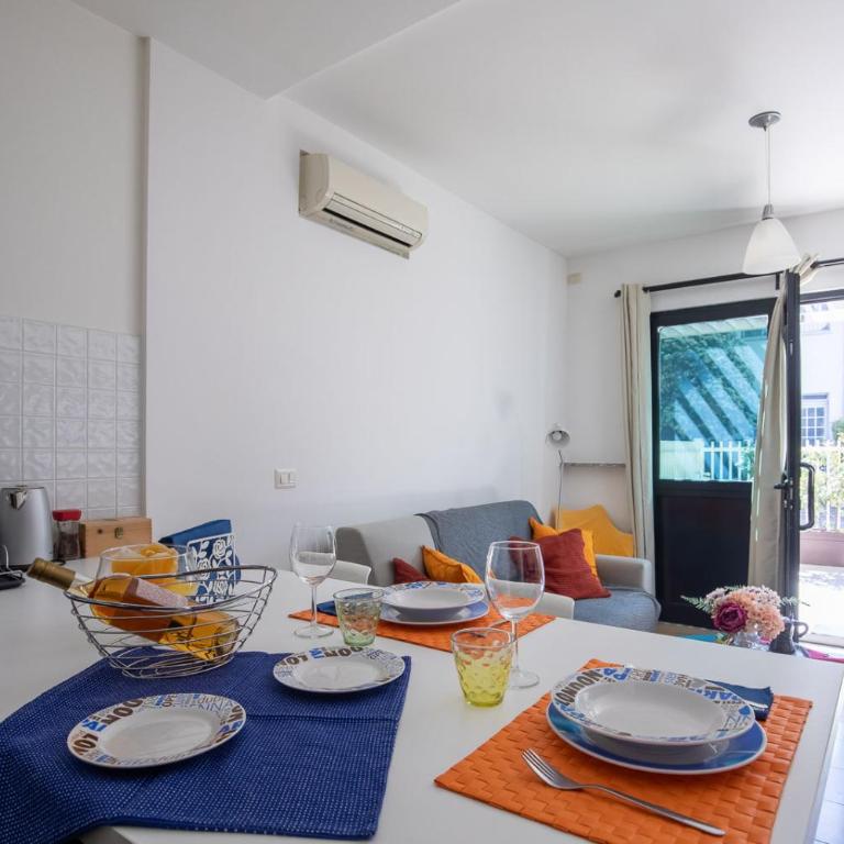 Romantico Open Space a 3min dalla spiaggia - HomeUnity - Studio Apartment - 25