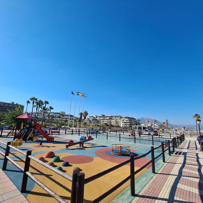 3 bedrooms with pool & parking, close to sea and Gibraltar - Apartamento de 3 dormitorios - 32