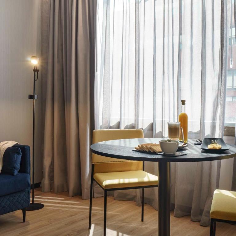 Pullman Santiago El Bosque - Suite Junior con cama extragrande - 13