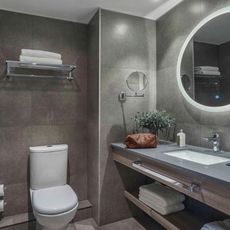 Pullman Santiago El Bosque - Habitación con 2 camas grandes - 8