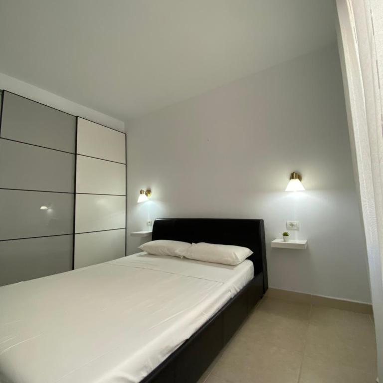 APARTAMENTO EN LOS CRISTIANOS - FREE WIFI - Apartamento de 1 dormitorio - 9