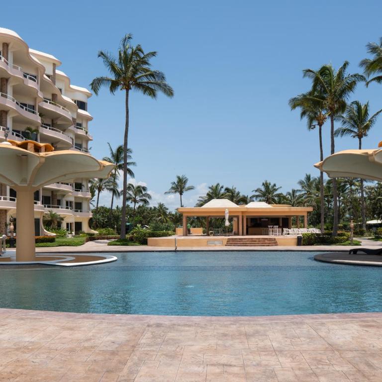 Ocean Front Condo with Pool Sleeps 6 Adults-Quinta del Mar 203 - Apartamento de 2 dormitorios - 39