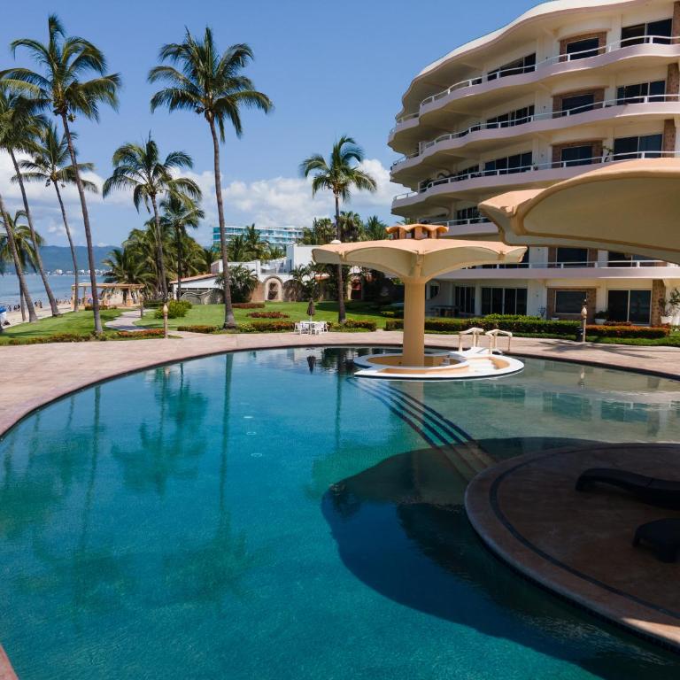 Ocean Front Condo with Pool Sleeps 6 Adults-Quinta del Mar 203 - Apartamento de 2 dormitorios - 38