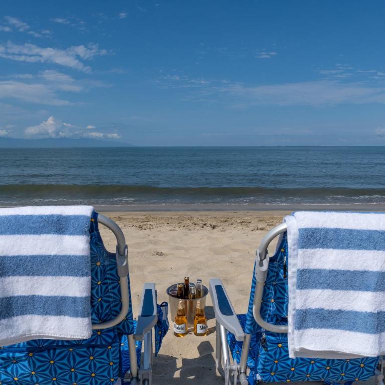 Ocean Front Condo with Pool Sleeps 6 Adults-Quinta del Mar 203 - Apartamento de 2 dormitorios - 45