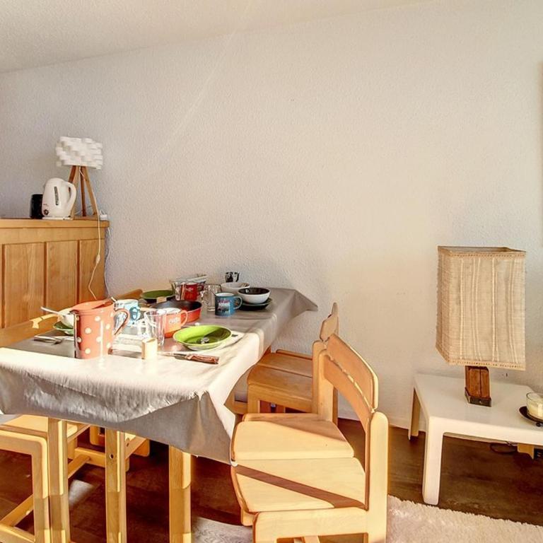 Spacieux appartement 6 pers, balcon, départ ski aux pieds - FR-1-344-1027 - Apartment - 5