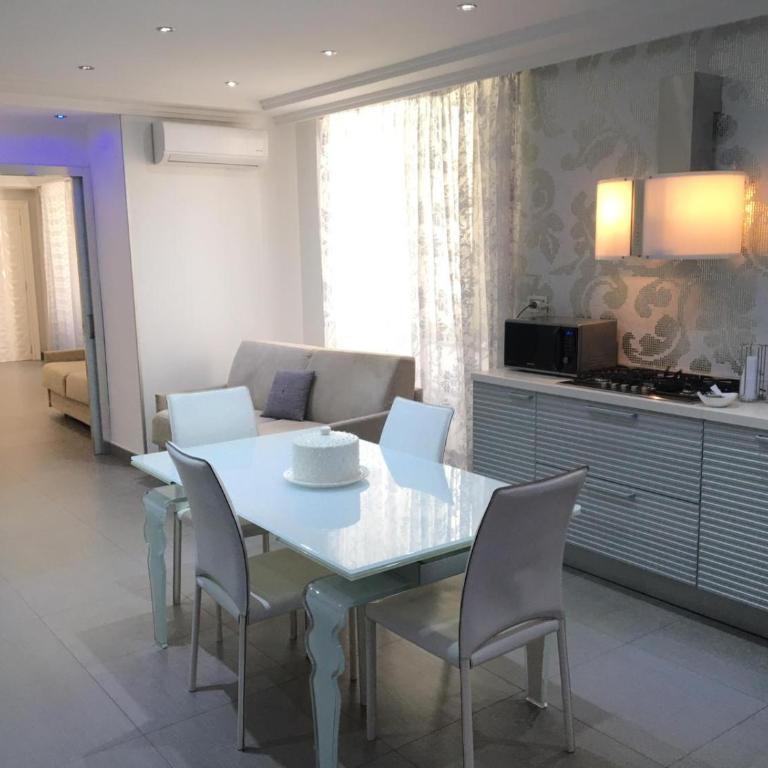 Donna Teresa - Camera Familiare con Bagno Privato - 54
