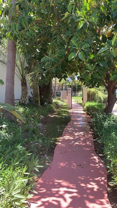 PUENTE ROMANO LUXURY PENTHOUSE, Beachside & Sea Views - Three-Bedroom Apartment - 34
