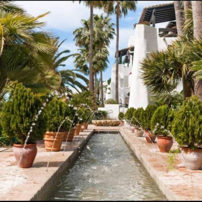 PUENTE ROMANO LUXURY PENTHOUSE, Beachside & Sea Views - Three-Bedroom Apartment - 33