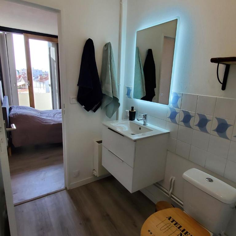 Studio avec balcon, vue sur jardins et cathédrale - One-Bedroom Apartment - 10