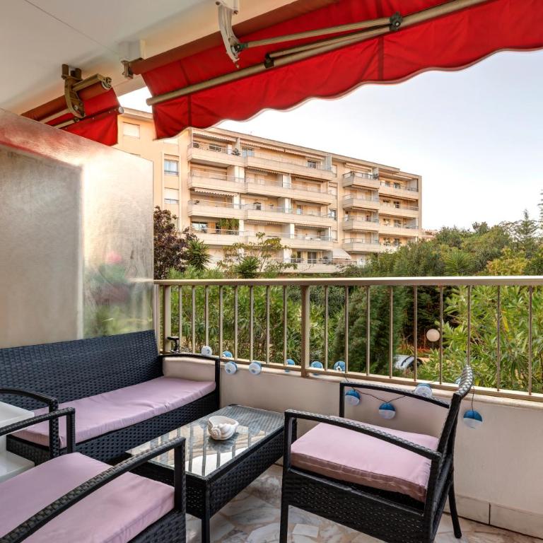 Appartement 2 pièces au calme proche Martinez avec parking privé - One-Bedroom Apartment with Balcony - 31