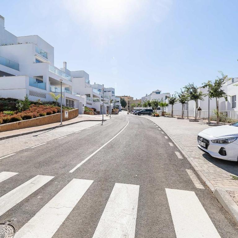 71-Beachfront, brand new luxury penthouse Benalmádena - Three-Bedroom Apartment - 35