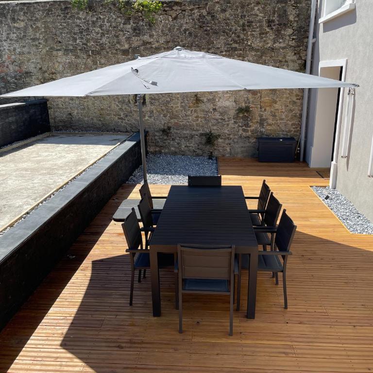 "L'imprévue", 12 personnes dans la vieille ville ! - Maison 6 Chambres - 17