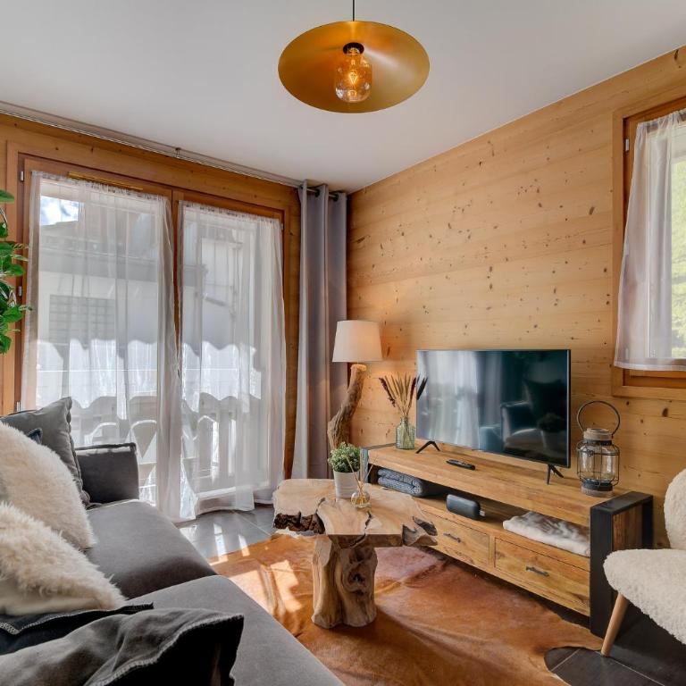 Apartment Aiguille de Chamonix, Alpes Agency, Central Chamonix, Sleeps 4 - Apartment mit 2 Schlafzimmern - 1