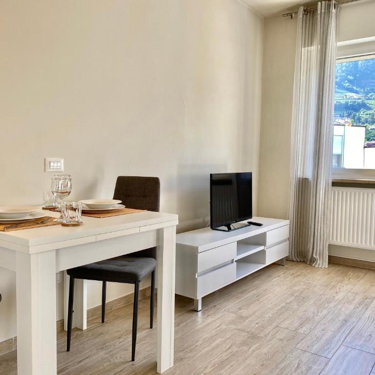 Bright studio apartment with free private parking - Appartamento con 1 Camera da Letto - 6