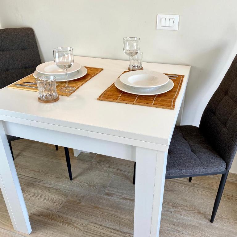 Bright studio apartment with free private parking - Appartamento con 1 Camera da Letto - 7
